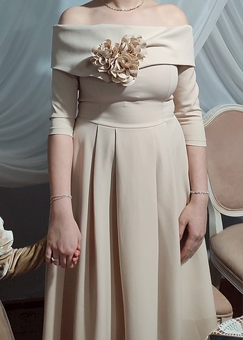 Bej Madonna Yaka Uzun Kol Abiye - Görsel 5