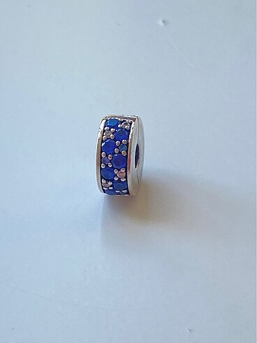 MAVİ PAVE KLİPS CHARM