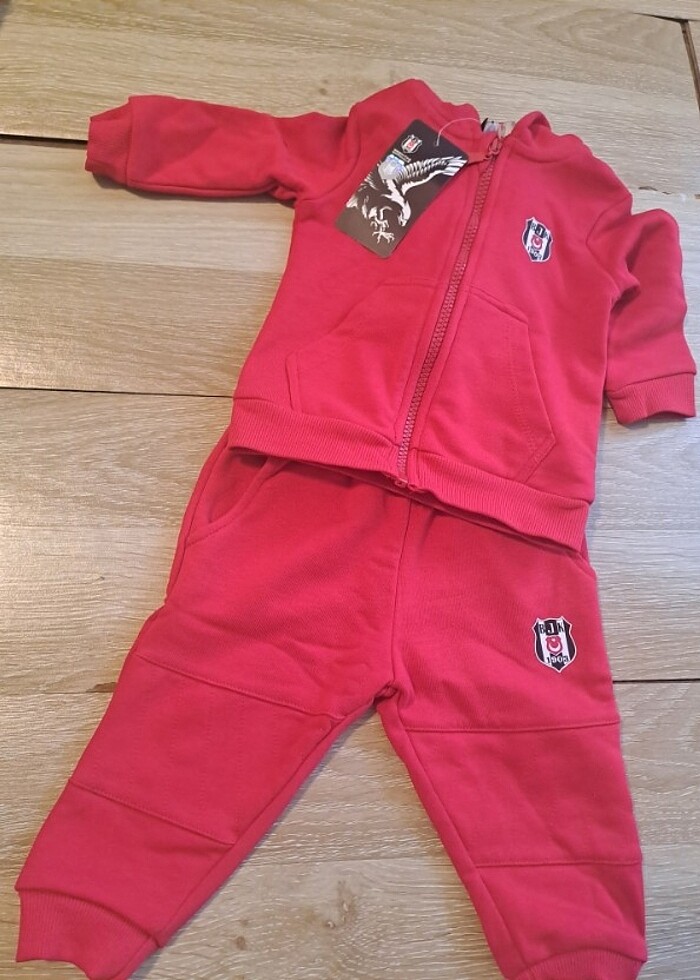 Lisansl bjkı esofman takımı - Görsel 4