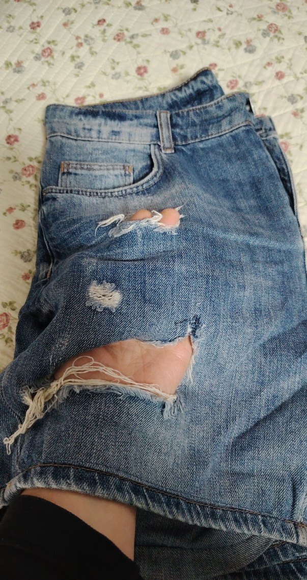 Kadın Mavi Mini Yırtık Kot Şort - Görsel 2