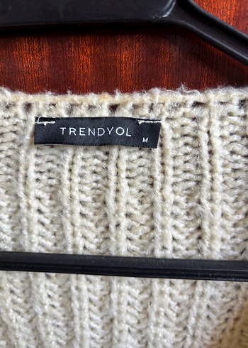 Trendyol & Milla V Yaka Örgü Kadın Hırka