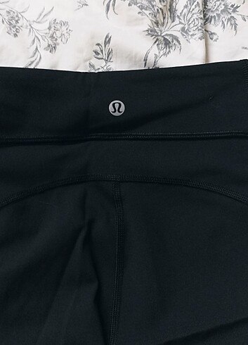 Lululemon sıfır yoga tayti