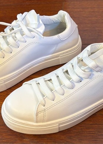 Zeta Beyaz Kadın Deri Spor Ayakkabı - Görsel 2