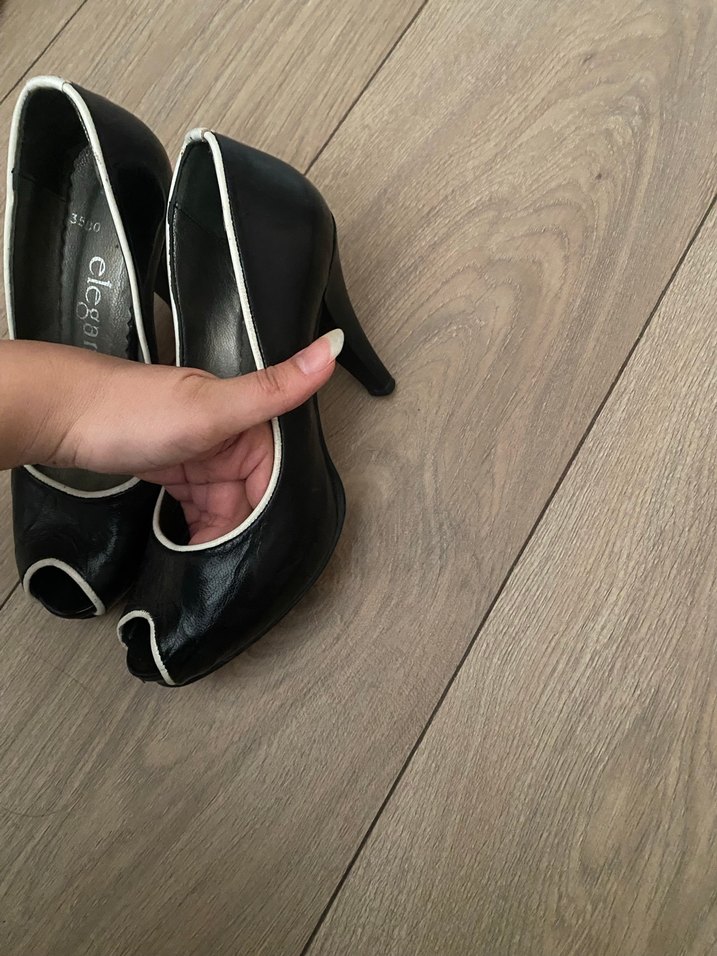 Topuklu ayakkabı - Görsel 2