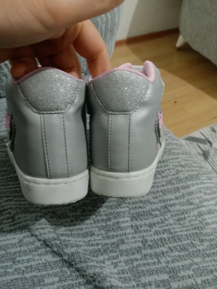 kız Çocuk bot - Görsel 3