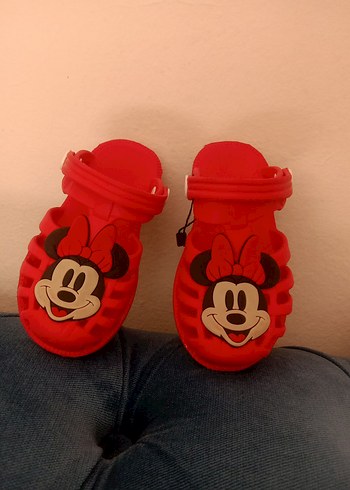 Kız Çocuk Kırmızı Minnie Mouse Terlik - Görsel 6