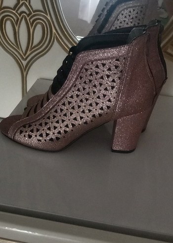 topuklu ayakkabı - Görsel 5