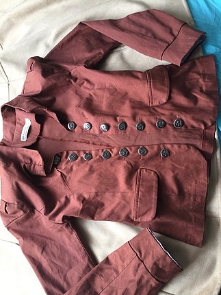 Zara düğmeli mini ceket