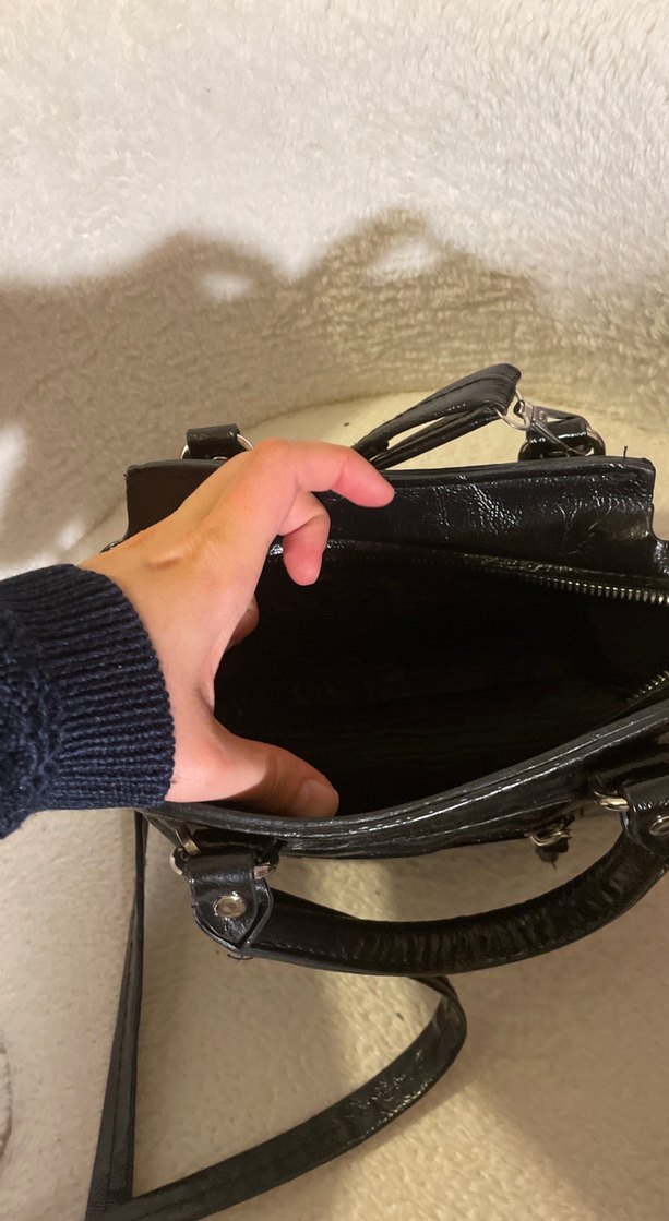 Siyah Deri Yılan Desenli Goth Çanta - Görsel 2