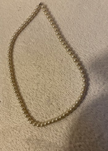 Gri Boncuklu Beyaz Midi Kolye - Görsel 2