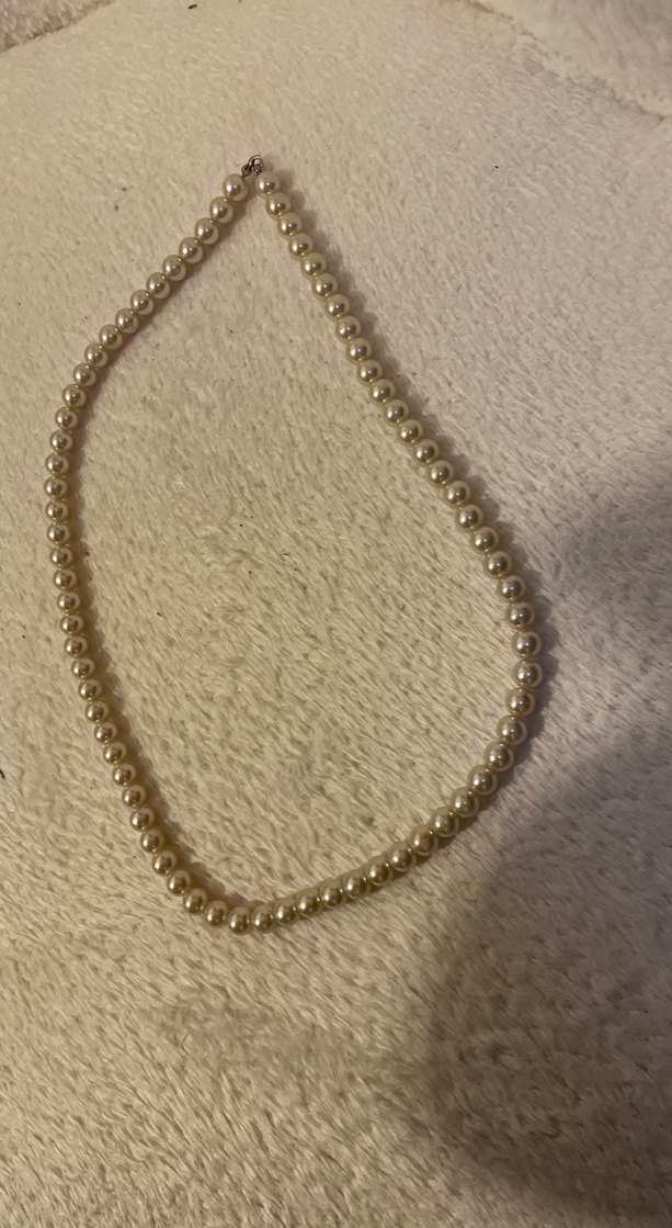 Gri Boncuklu Beyaz Midi Kolye - Görsel 2