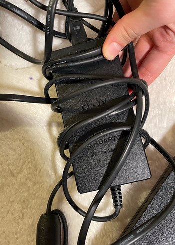 PlayStation 2 Konsol ve Kablolu Kontrolcü - Görsel 4