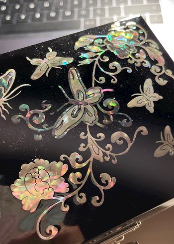 Kelebek Desenli Siyah Makyaj Kutusu - Görsel 3