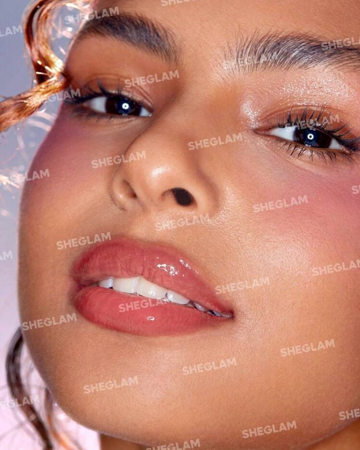 Sheglam Hello Kitty Sweat Tea Lip Gloss - Görsel 3