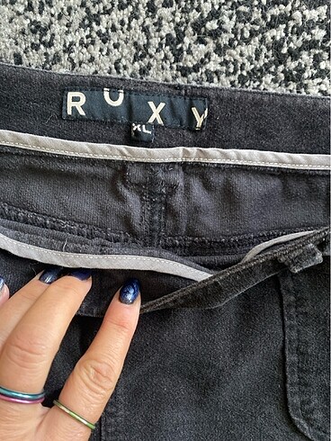 xl Beden Roxy kadife etek