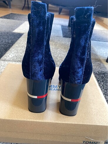 Tommy Hilfiger Tommy Hilfiger