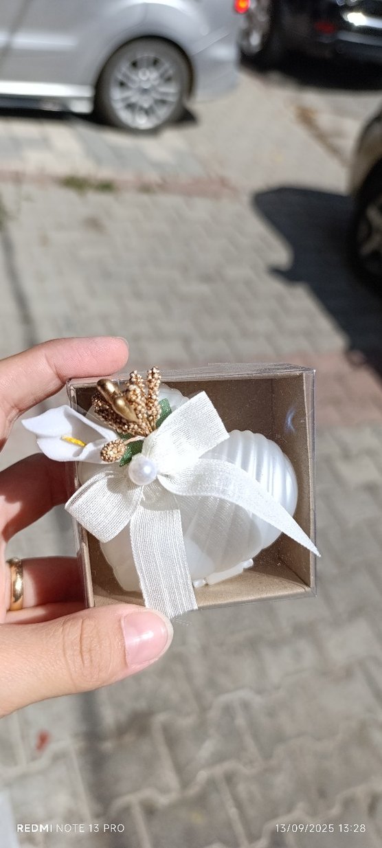 Vintage Beyaz Kurdeleli Hediyelik Mum - Görsel 2