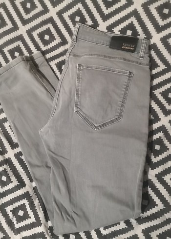 Beymen Gri Denim Jean Pantolon
