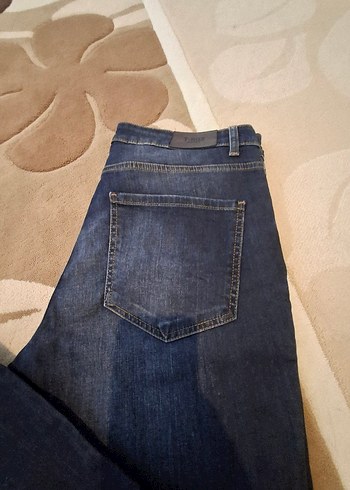 34 Beden Erkek kot pantolon. 34/34 bol kesim