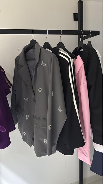 GRİ TAŞLI BLAZER CEKET