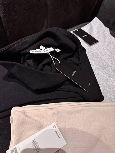 s Beden BERSHKA İSPANYOL PANTOLON