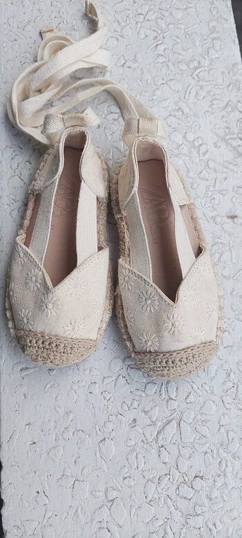 23 Beden Zara espadril bağcıklı ayakkabı