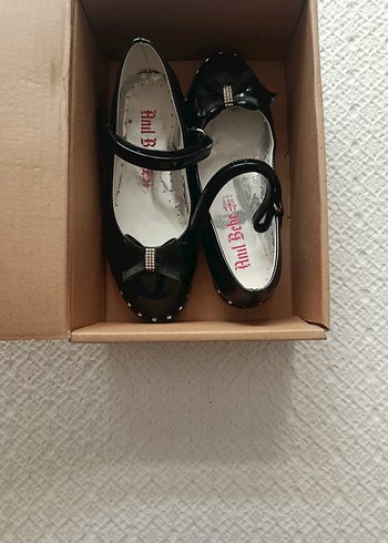 Kızlar için Parlak Siyah Tokalı Bale Düz Ayakkabı - Görsel 2