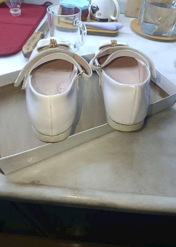 Kız Çocuk Beyaz Fiyonk Detaylı Babet - Görsel 3