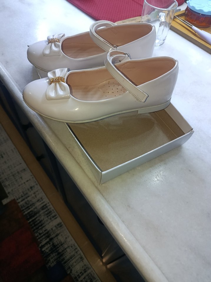 Kız Çocuk Beyaz Fiyonk Detaylı Babet - Görsel 2