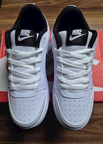 Nike Beyaz Siyah Kadın Sneakers - Görsel 3