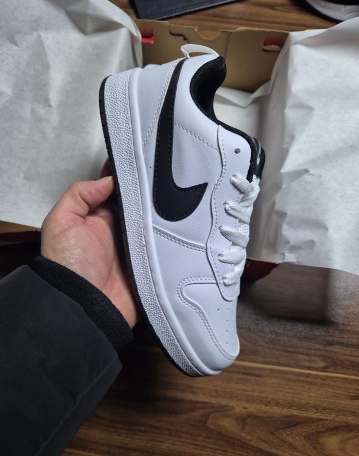 Beyaz Siyah Bağcıklı Kadın Spor Ayakkabı - Görsel 2