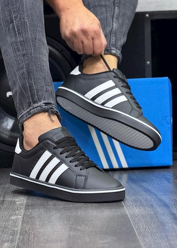 Beyaz Siyah Çizgili Adidas Erkek Spor Ayakkabı - Görsel 4