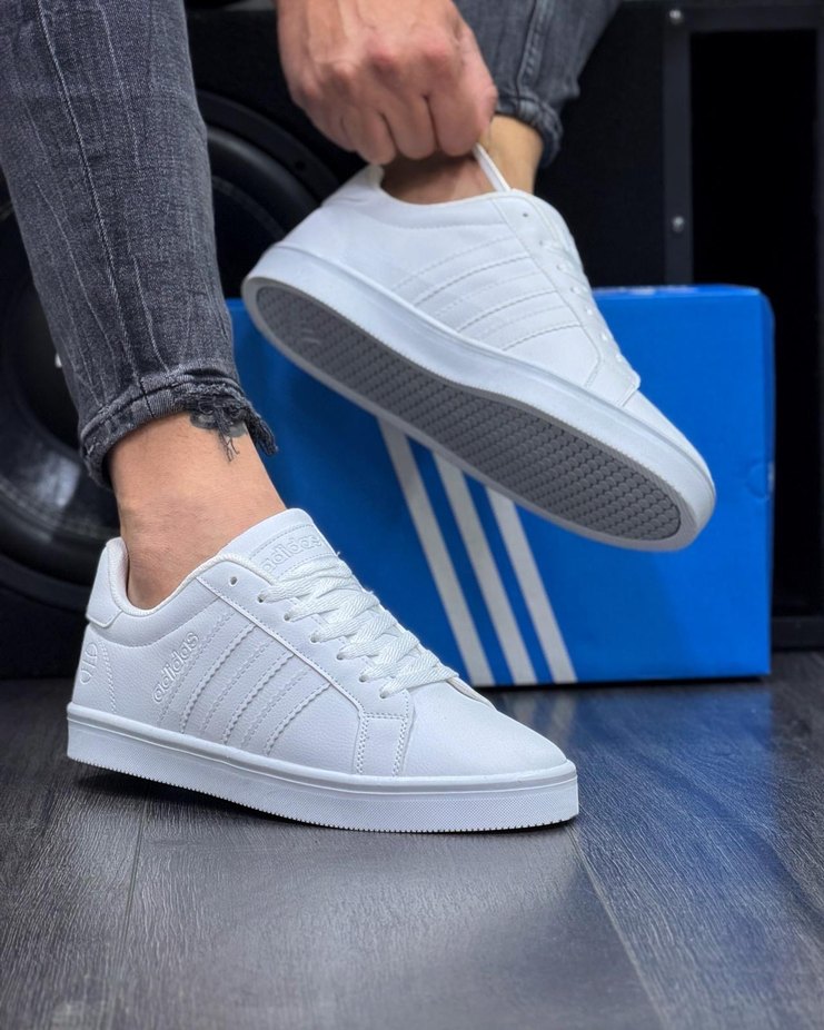 Beyaz Siyah Çizgili Adidas Erkek Spor Ayakkabı - Görsel 2