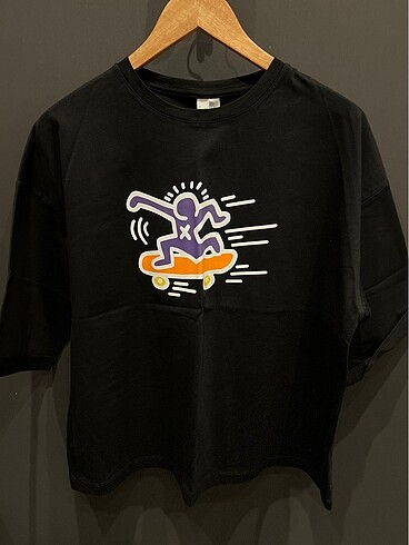 Keith Haring t shirt