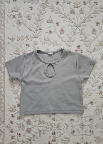 gri renk kısa crop mini üst
