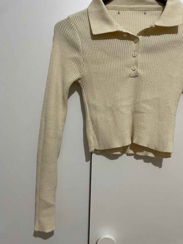 Bej Düğmeli Polo Yaka Kadın Triko - Görsel 3