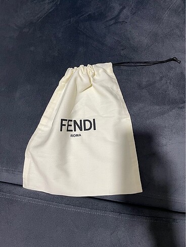 Beden Orijinal Fendi Kılıf