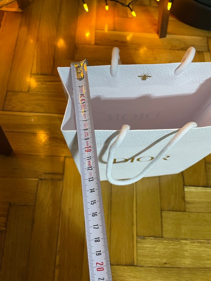 Dior Beyaz Parlak Alışveriş Çantası - Görsel 4