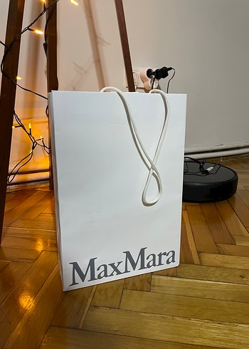Max Mara