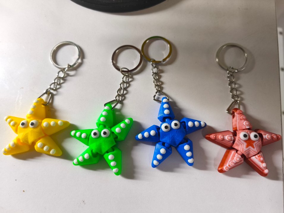 Renkli Yıldız Anahtarlık Seti - Zincir Detaylı - Görsel 3