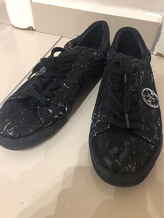 Guess Spor ayakkabı