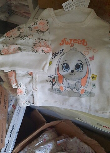 Melish Bebe 3 lü Kız Bebek Takım