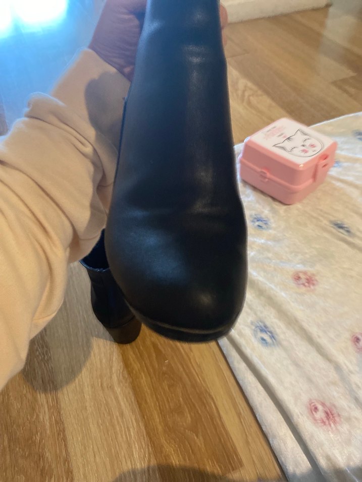 Kadın Siyah Deri Topuklu Bot - Görsel 5