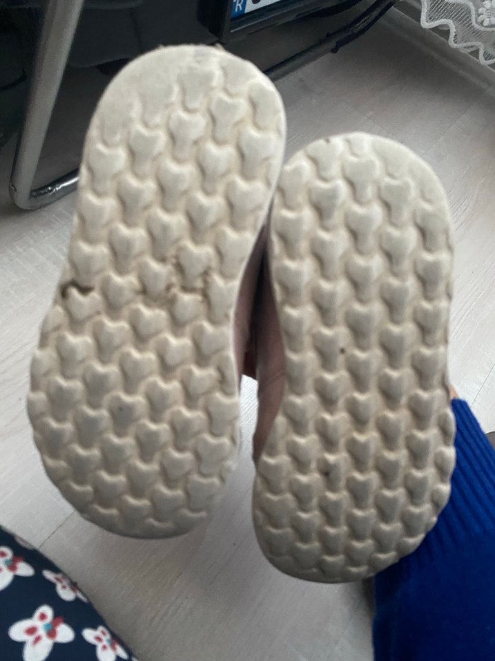 Kız Çocuk Pembe Cırt Cırtlı Spor Ayakkabı - Görsel 2