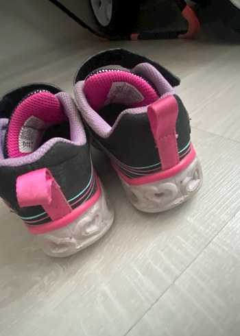 Kız Çocuk Renkli Baskılı Spor Ayakkabı - Görsel 4