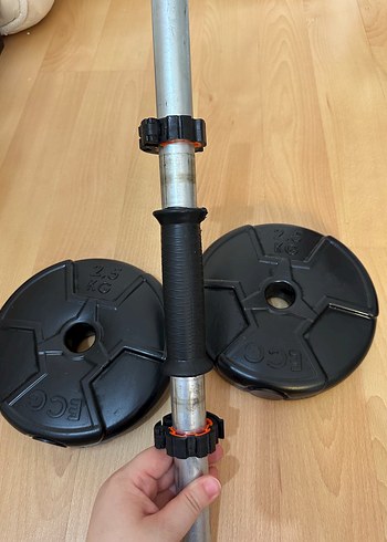 Siyah 2x2.5 kg Ağırlık Plakaları ve Bar