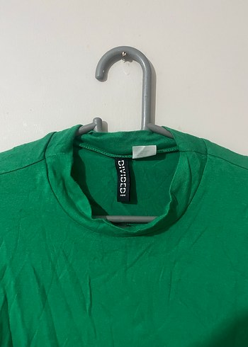 Uzun Kollu Yeşil Kadın Bluz - Görsel 3