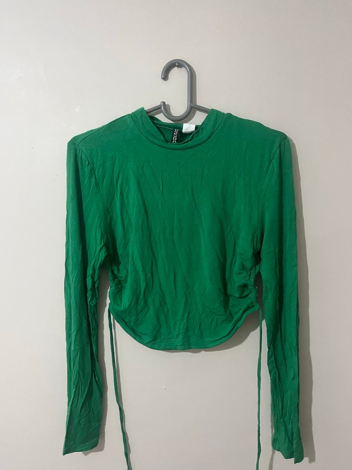 Uzun Kollu Yeşil Kadın Bluz - Görsel 2