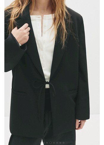 Siyah Bağlamalı Blazer Ceket - Görsel 2