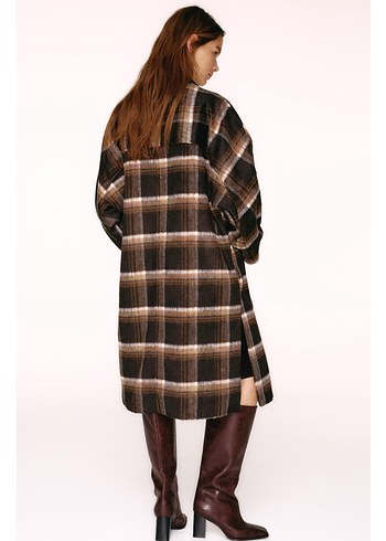 Ekoseli Uzun Kahverengi Kadın Kaban - Görsel 4